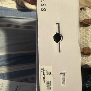 Guess booties brand new!!!